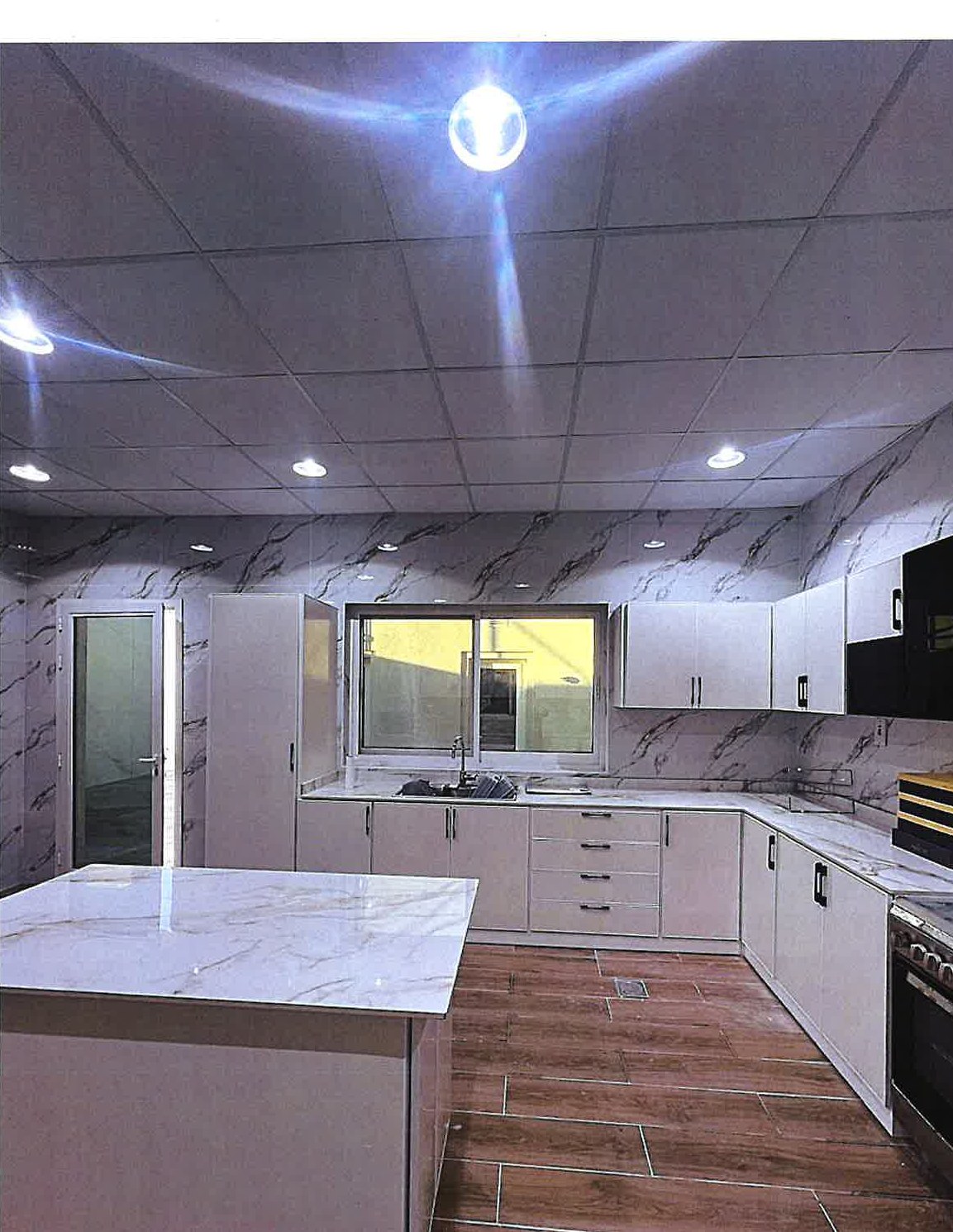 Marble kitchen with island